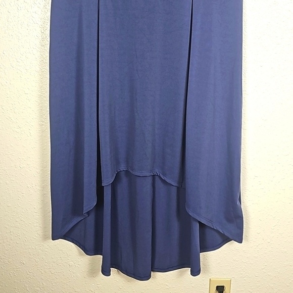 ShopWonder XXL High-Low Cap Sleeve Formal Dress - Picture 2 of 6